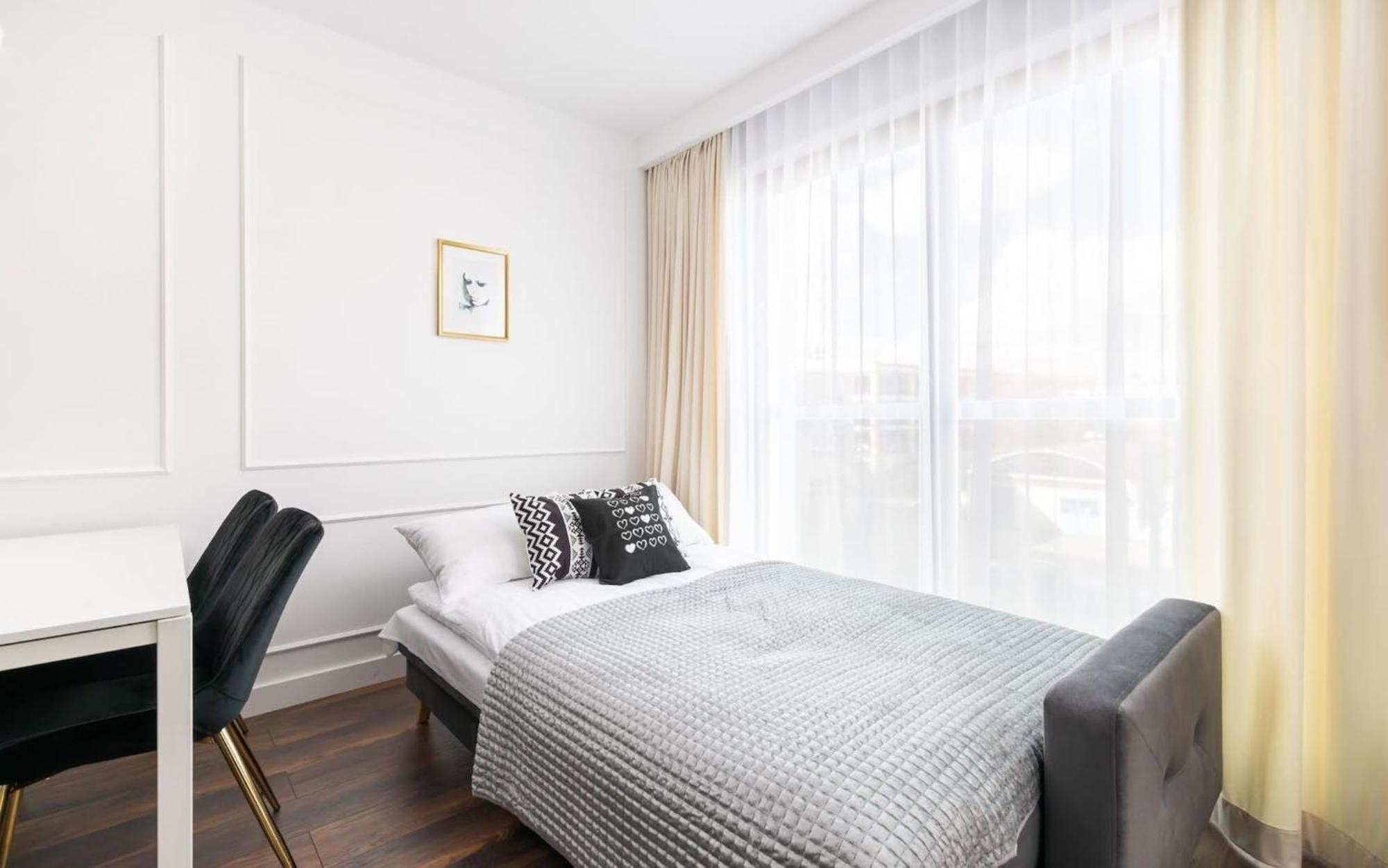 Rent Like Home - Grzybowska 85 Варшава Экстерьер фото